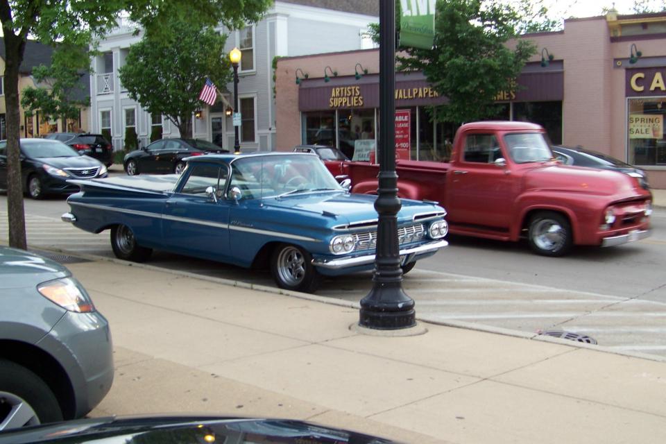 Downers Grove Cruise Night 1/1 Racing & Rides Slotblog