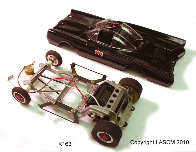 Vintage (ca. 1967) BZ 1:32 scale Batmobile slot car
