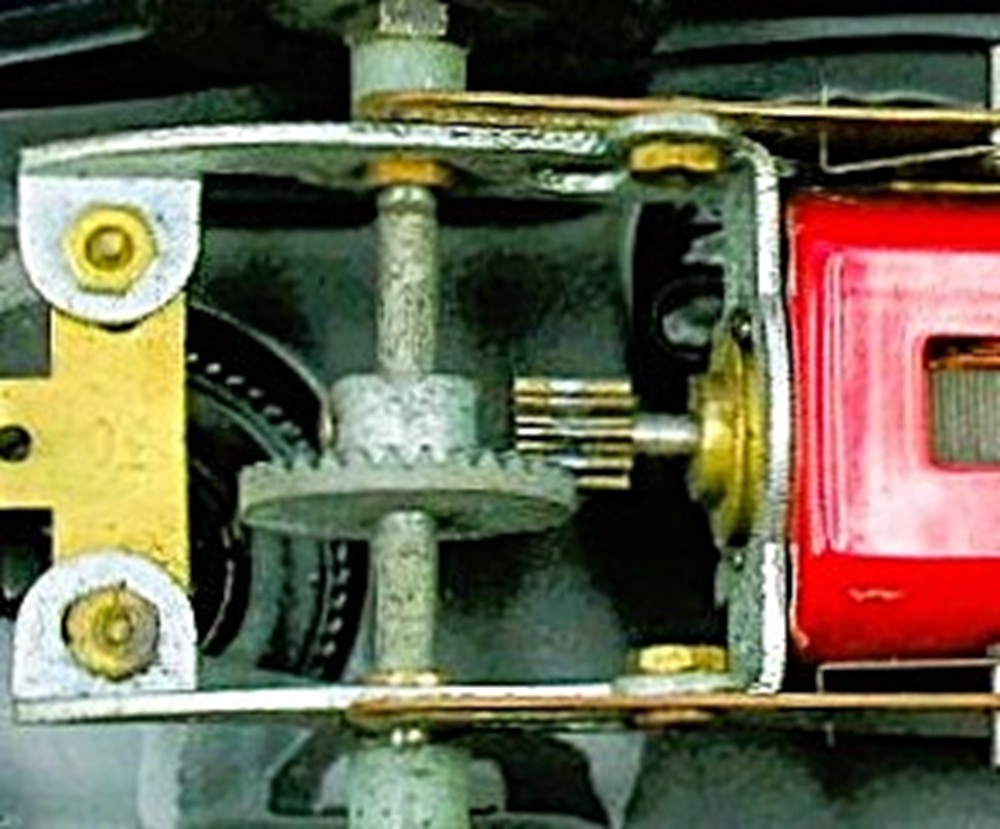 monogram 427 daytona (11) - Copy.JPG