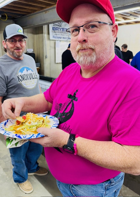 Race pics - John Roe actually eating at a race.jpg