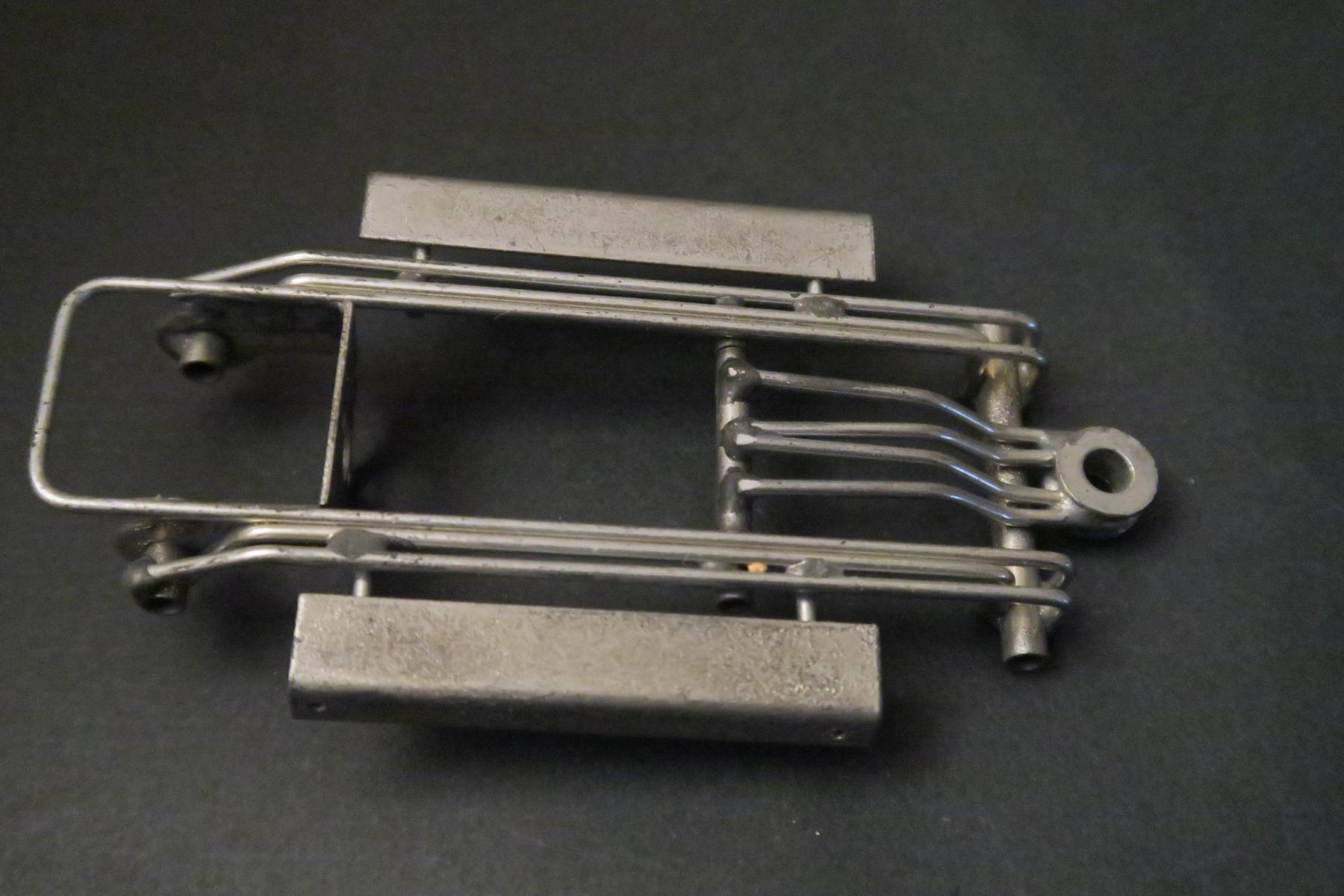 Rehco 132 chassis-2.JPG