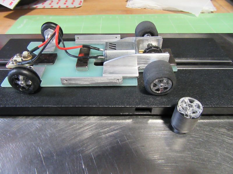 930_Rear Wheel Insert2.JPG
