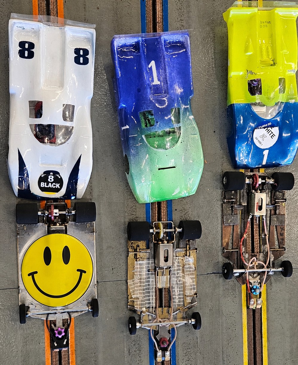 slotcar_resized.jpg
