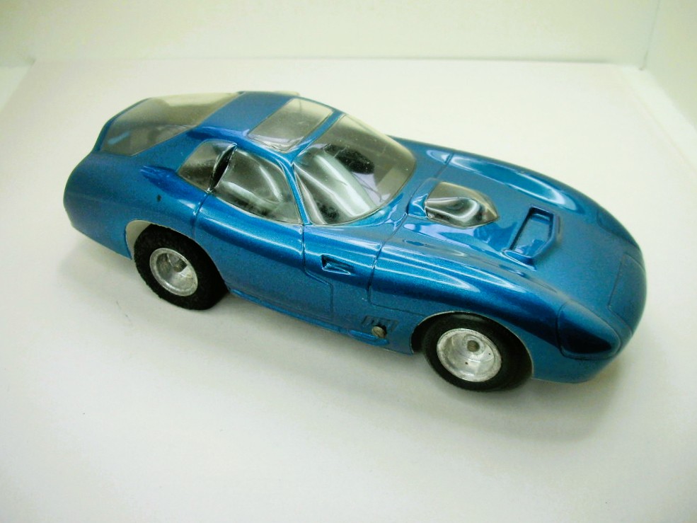monogram 427 daytona (4).JPG